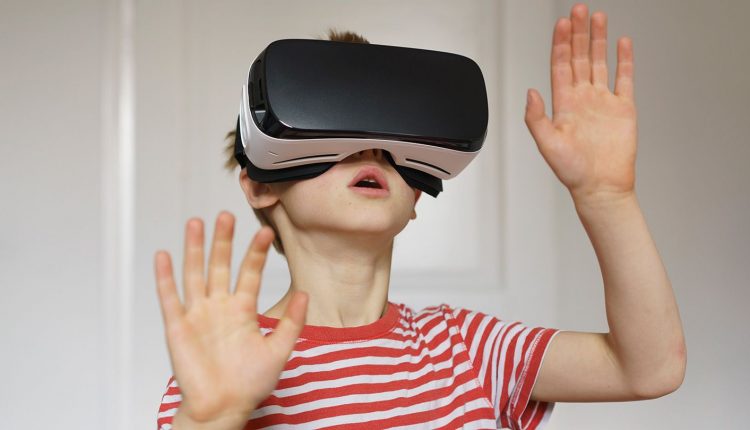 Can Virtual Reality Help Reduce Abdominal Pain in IBD Patients?