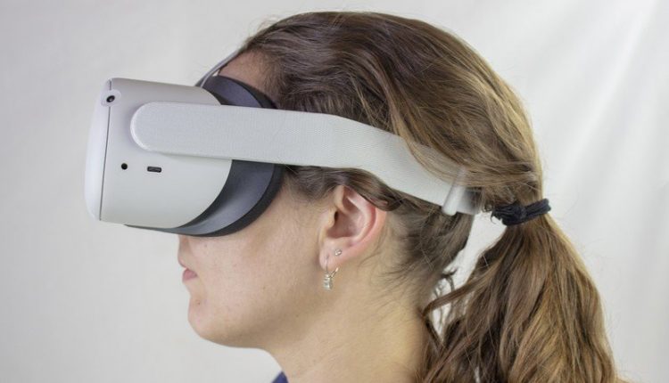 Grab a $10 gift card with the Oculus Quest 2 128GB VR headset